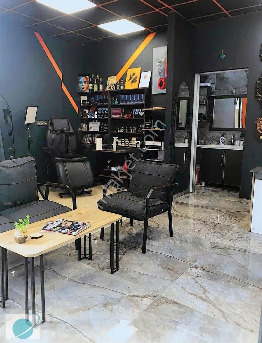 Karşıyaka Bostanlı Yıllar Sokağın Da Kiralık Dükkan - Görsel 4