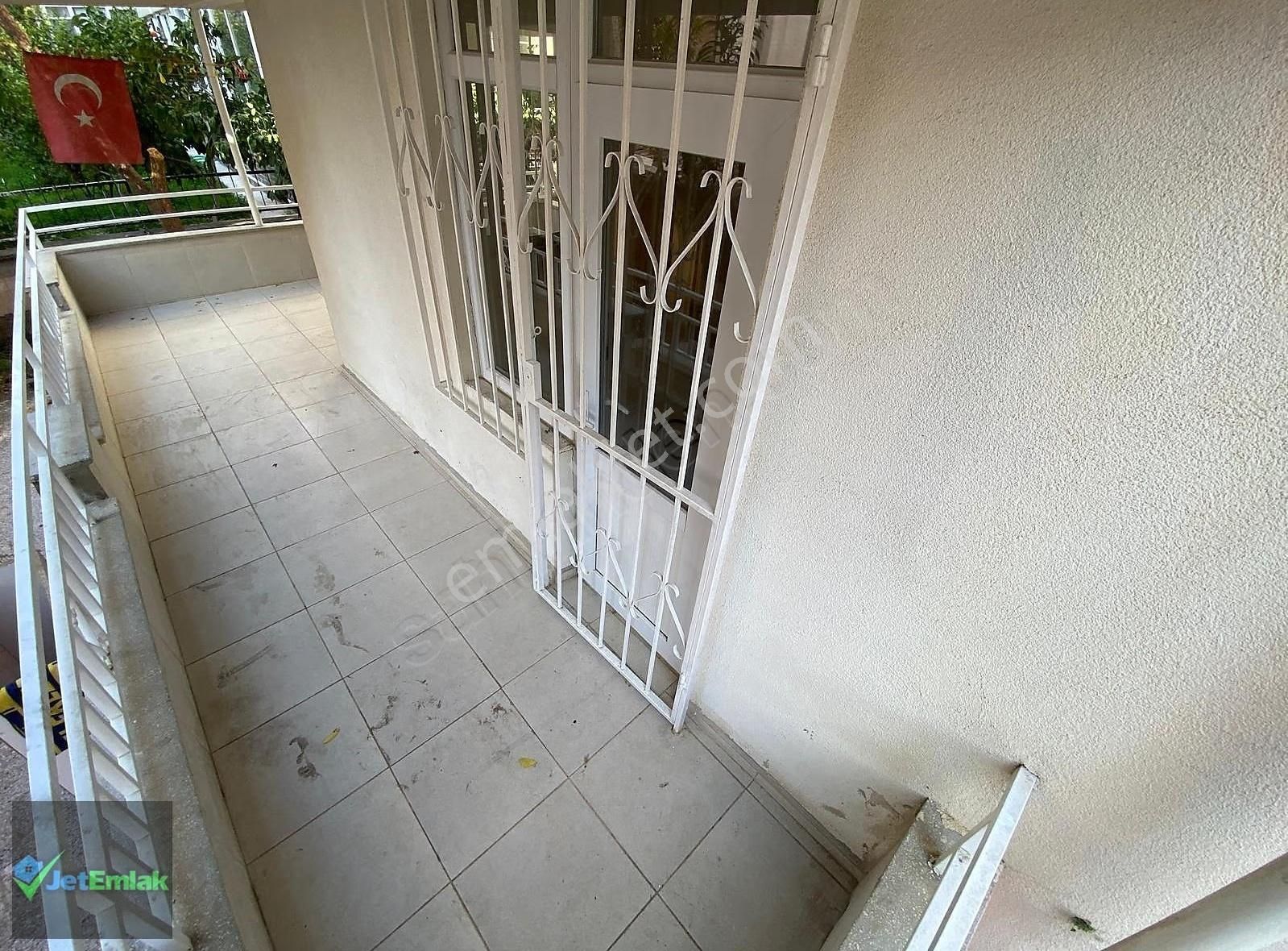 Akçay Merkezde Yüksek Giriş Öncephe Geniş Balkonlu Kiralık Daire - Görsel 29