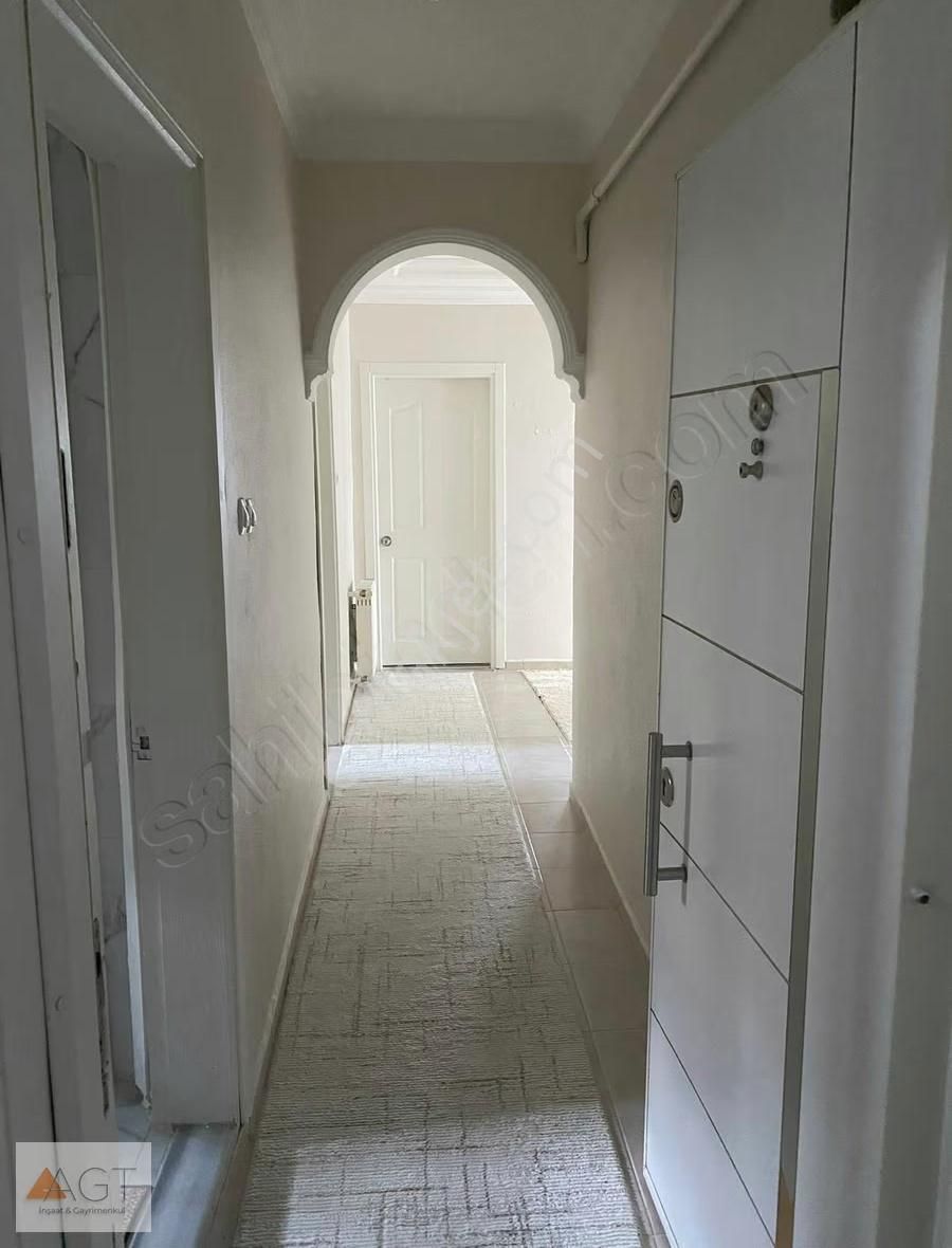 Agt'den Mevlana Mah. 100m2 2+1 1.kat Kiralık Konut - Görsel 2