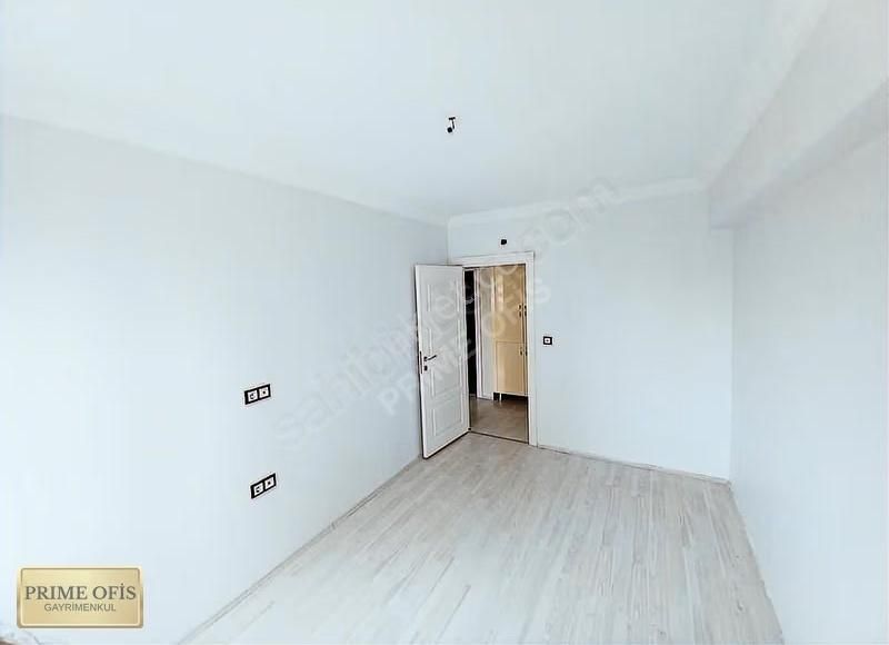 Güzelyaka' Da Ankara Manzaraslı Ara Kat 3+1 Kiralık Site Dairesi - Görsel 5