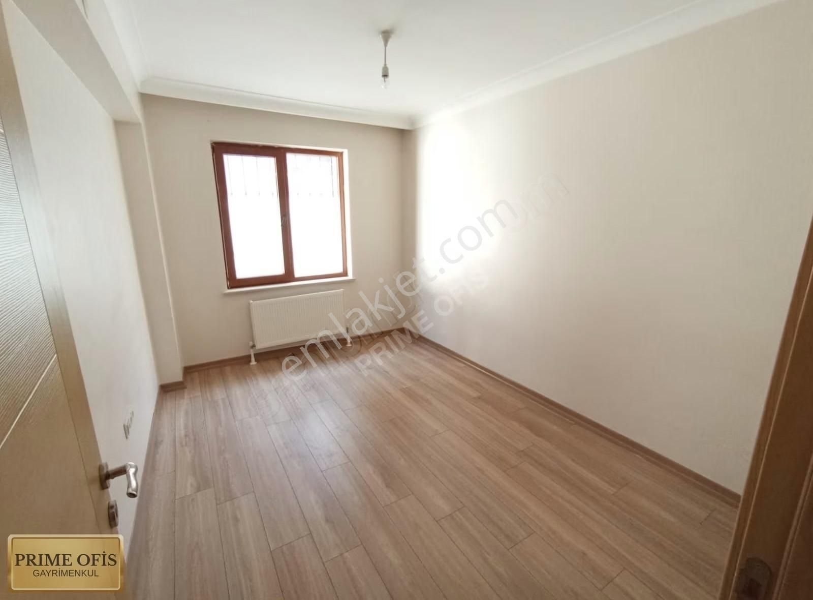 Gazi Mah.de Merkezi Konumda İçi Yapılı Kiralık Lüks 1+1 Daire - Görsel 9