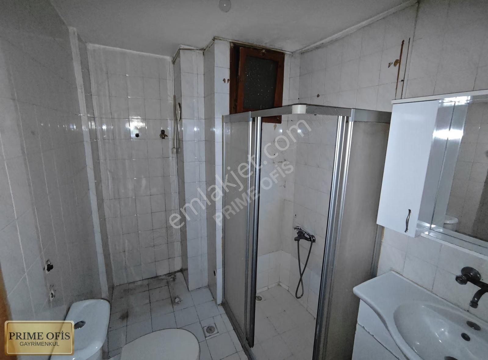 İncirli Kara Elmas Caddesinde Manzaralı Geniş Satılık 3+1 Daire - Görsel 45