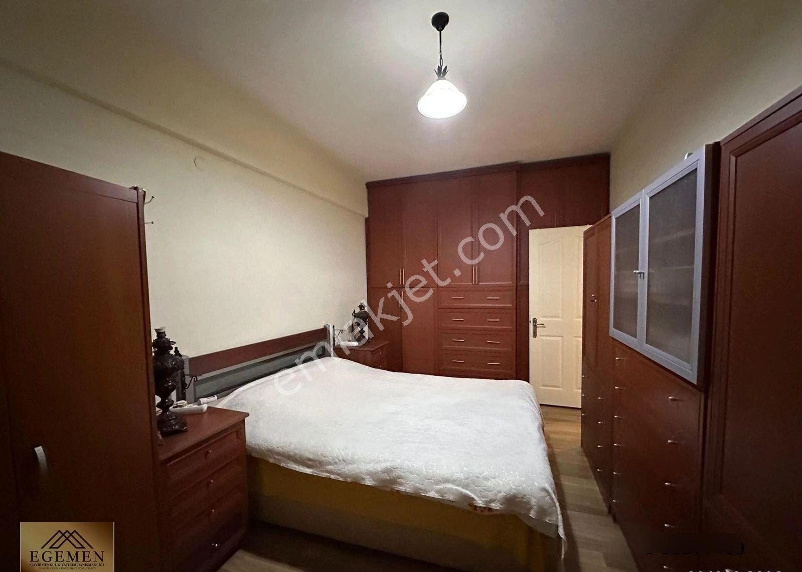 Kuşadası Marina Mevki'inde Satılık 2+1 Bahçe Katı Daire - Görsel 4