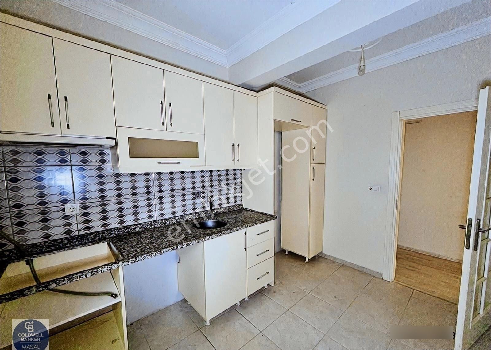 Sultanbeyli Hamidiye Mahallesi 1+1 Kiralık Daire - Görsel 4