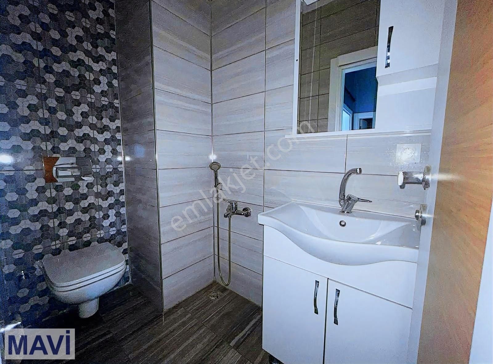 Remax Mavi Can'dan Adapazarı Merkez'de Kiralık 2+1 Ofis - Görsel 5