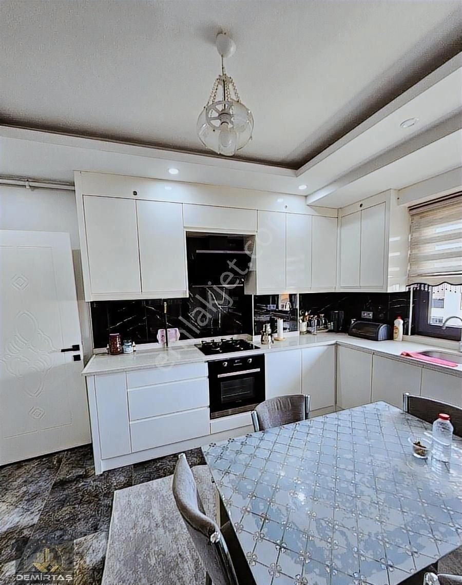 Çakmak Mahallesin De Satılık Lux Daıre - Görsel 8