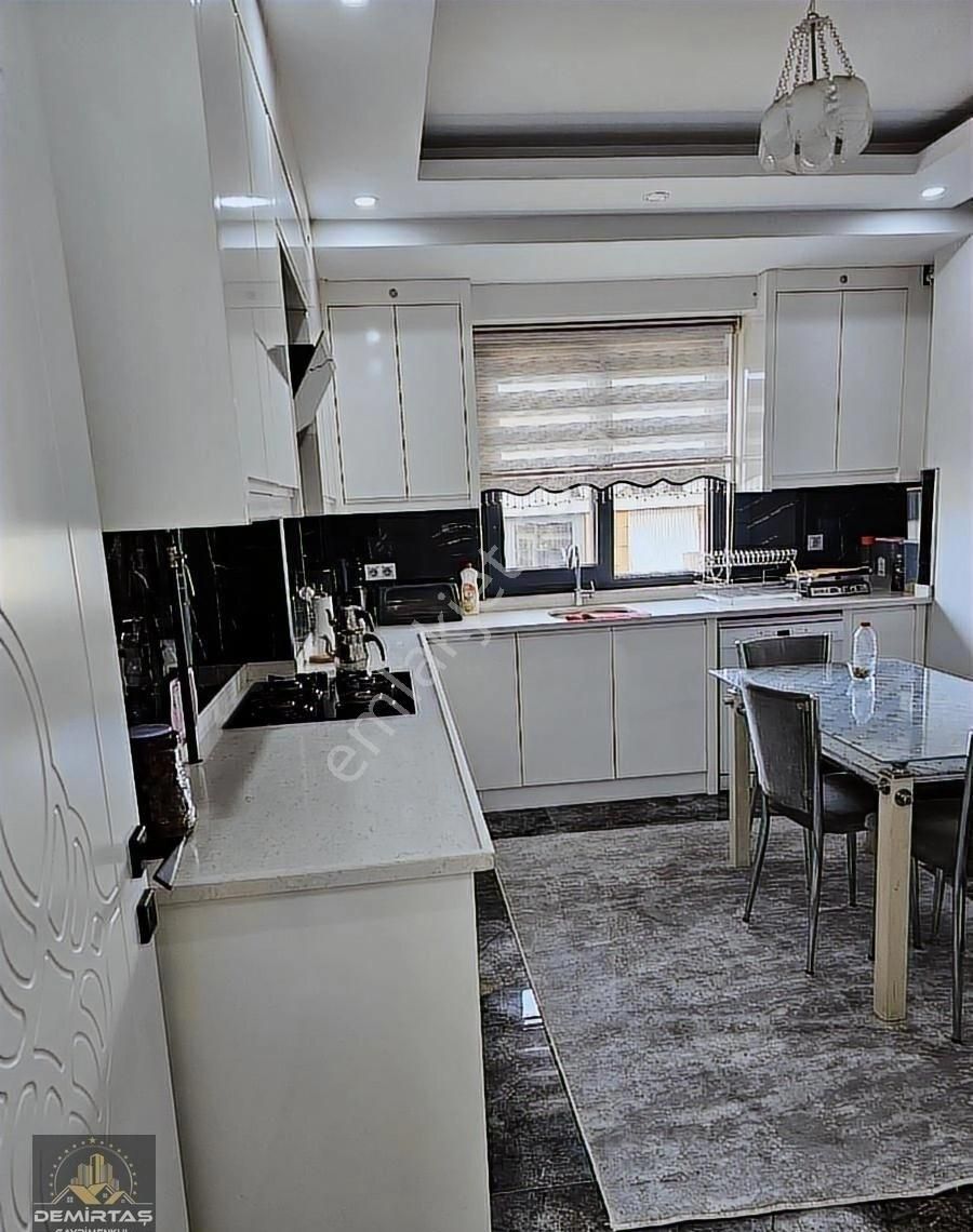 Çakmak Mahallesin De Satılık Lux Daıre - Görsel 9