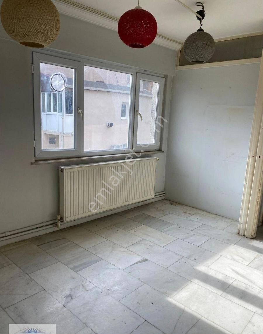 Eti'den Ortaköy'de Sahile Paralel, Köşe Konumlu Geniş 1+1 80m2 Kombili, Çok Aydınlık 2.kat Daire - Görsel 22