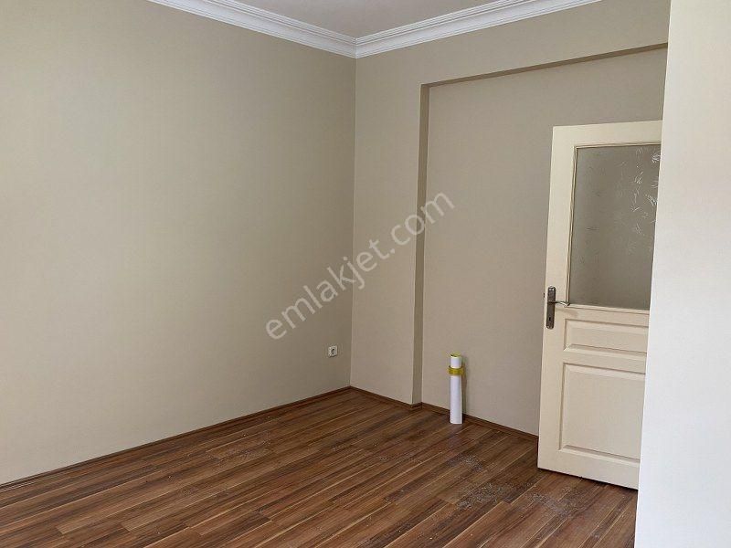 Gülbağ Üveyik Sokak - 24.000 - Görsel 5