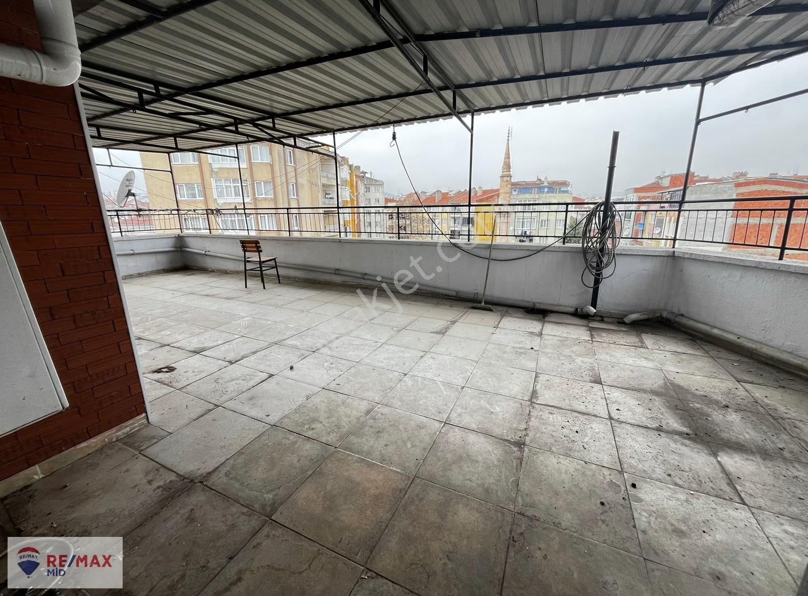 Remax Mid Çarşı Yakını Eşyalı Teraslı 1+1 Kiralık Daire - Görsel 8
