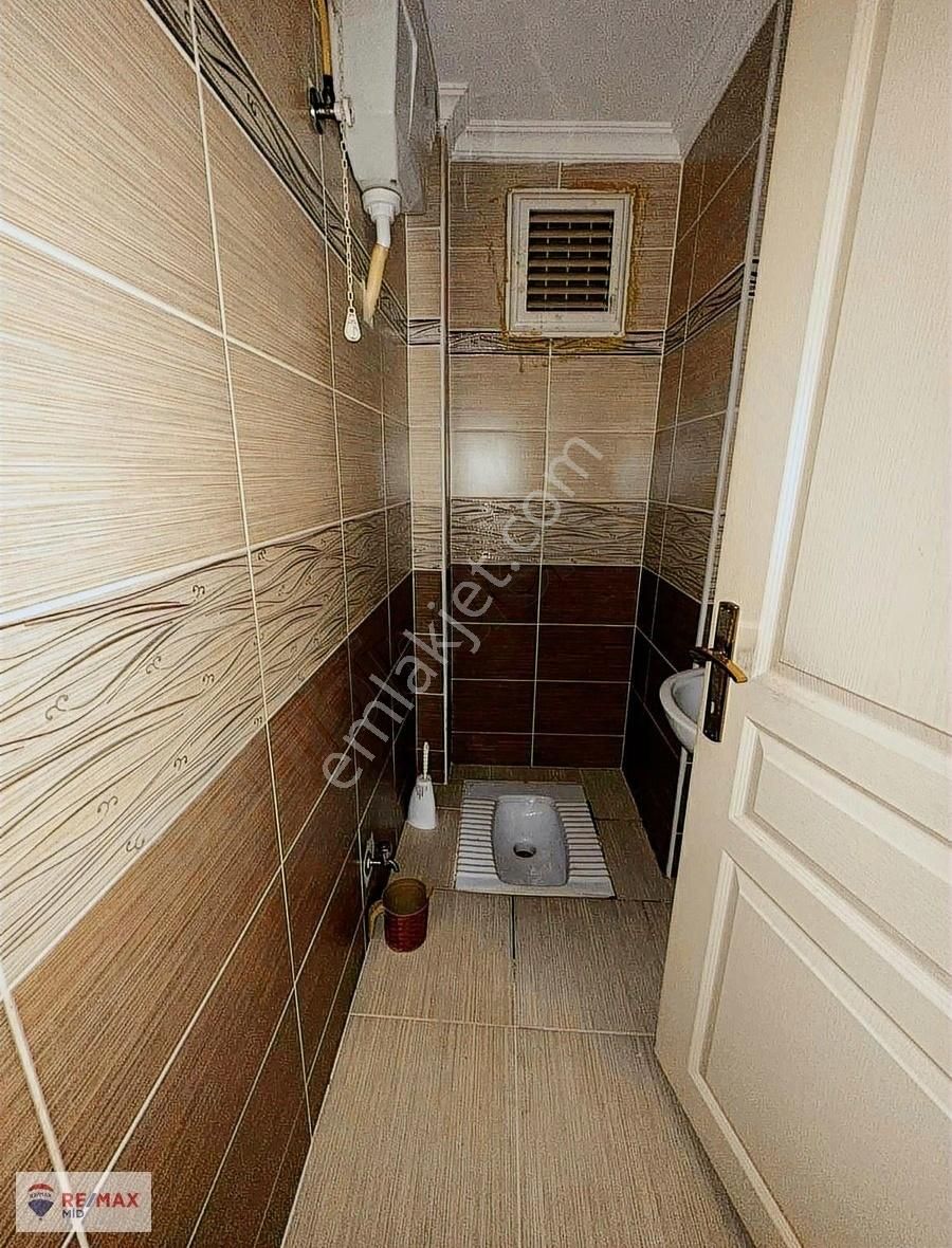 Remax Mid Plevne Mah. Hürriyet Caddesinde Satılık 2+1 Daire