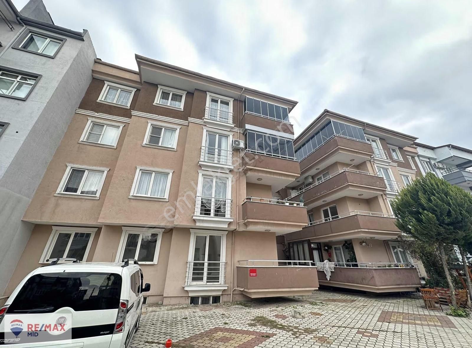 Remax Mid Plevne Mah. Hürriyet Caddesinde Satılık 2+1 Daire - Görsel 4