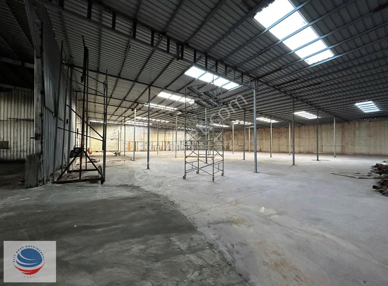 Balçık Mah Osb Yolu Üzerinde Kiralık 2400m² Kapalı Alan Depo - Görsel 9