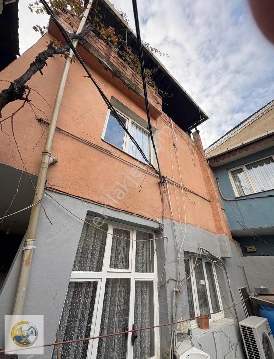 Konak Gürçeşme Ana Cad.yakın, Bahçeli İki Katlı Müstakil Bina - Görsel 29