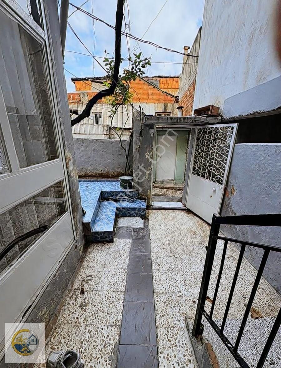 Konak Gürçeşme Ana Cad.yakın, Bahçeli İki Katlı Müstakil Bina - Görsel 33