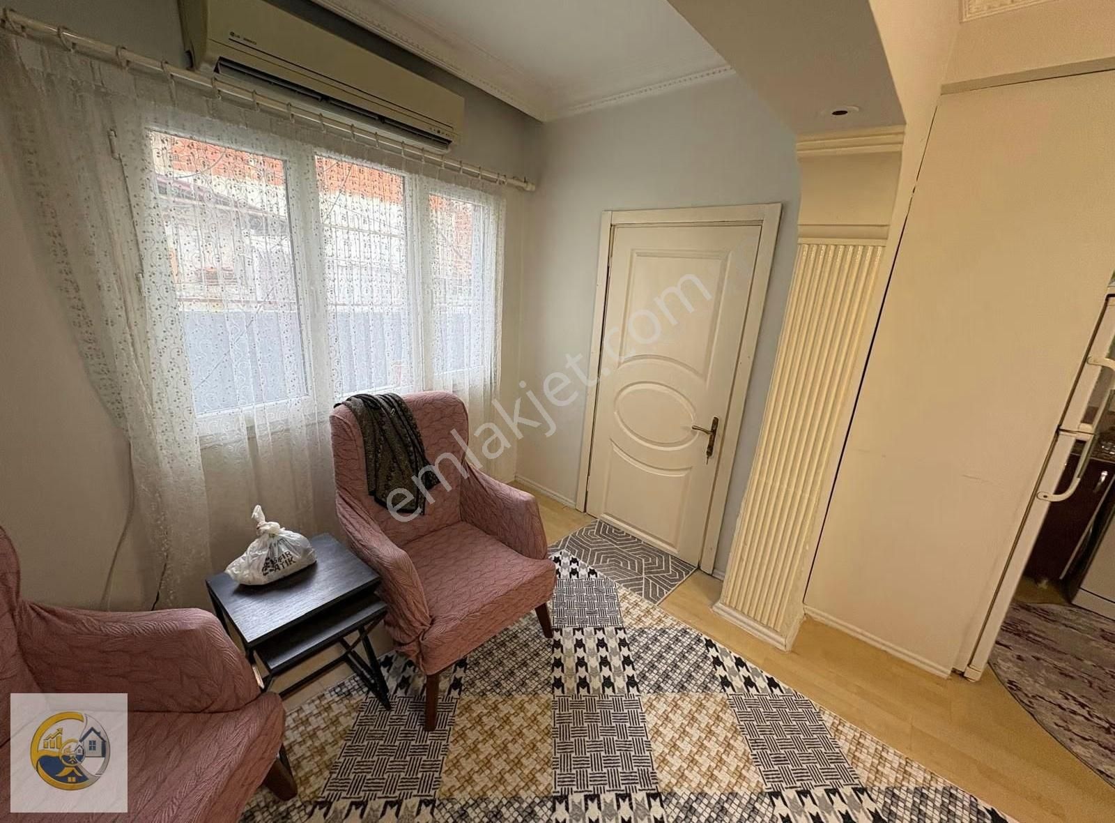 Konak Gürçeşme Ana Cad.yakın, Bahçeli İki Katlı Müstakil Bina - Görsel 24