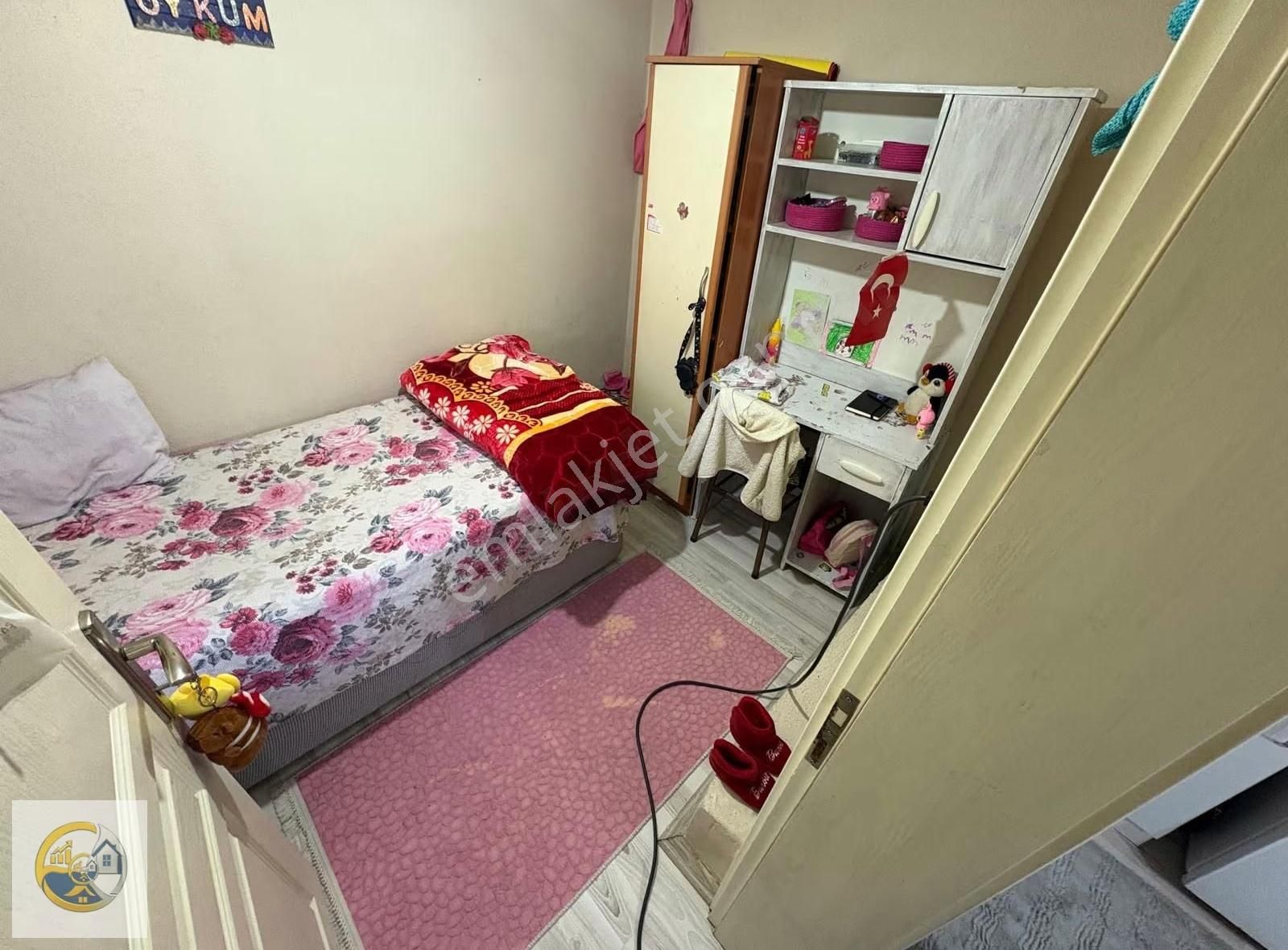 Mehtap Mahallesinde Şehir Manzaralı Bahçeli Müstakil Bina 2+1 - Görsel 4