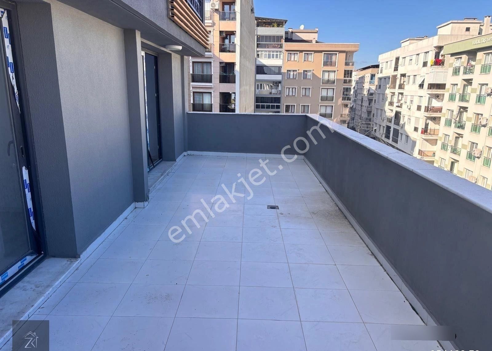 Karabağlar Reis Mahallesinde 3+1 Teraslı Ara Kat Satılık Sıfır Daire - Görsel 30