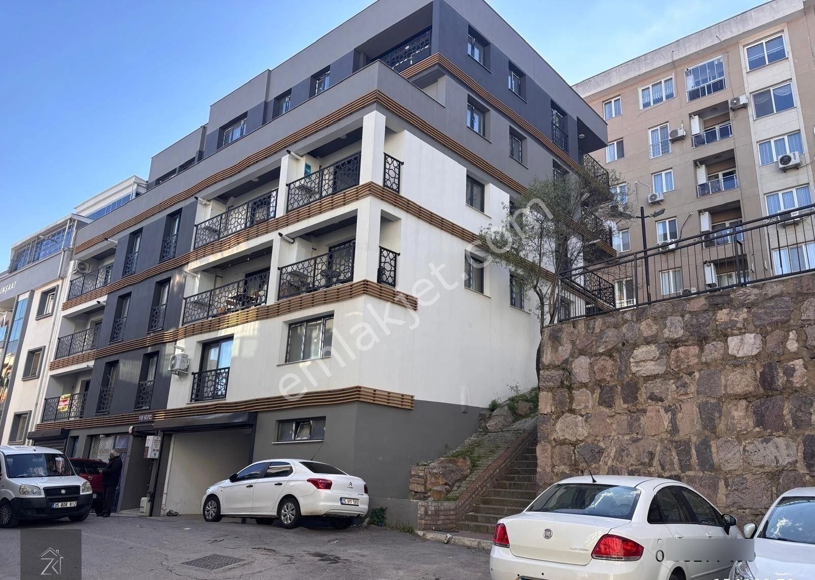 Karabağlar Reis Mahallesinde 3+1 Teraslı Ara Kat Satılık Sıfır Daire - Görsel 26