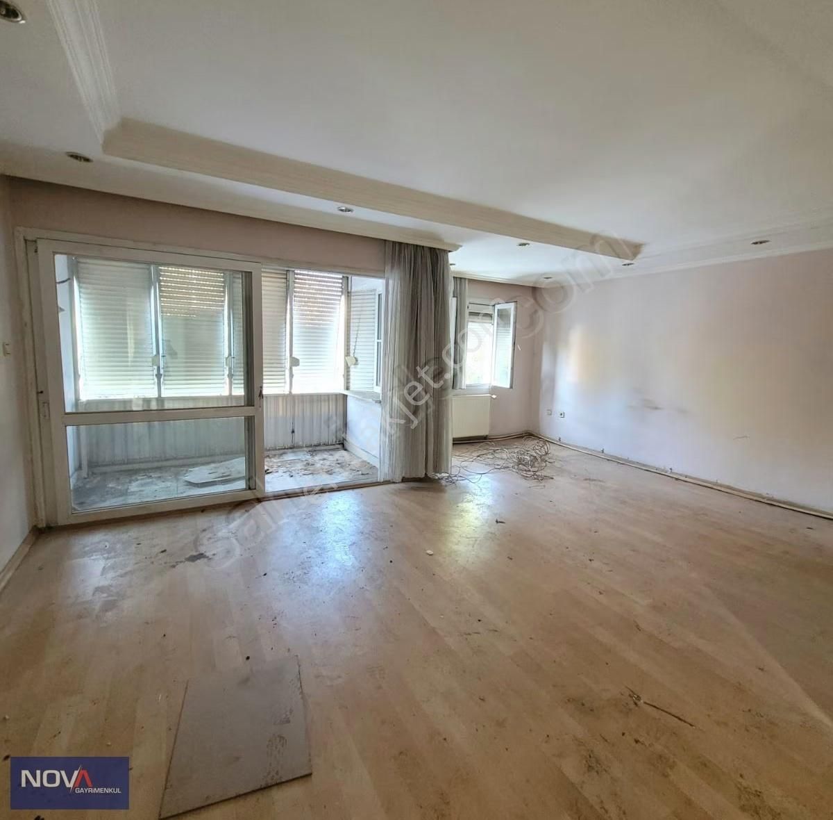 Turgutlu Atatürk Bulvarı Üzerinde Satılık Ofis / İşyeri - Görsel 7