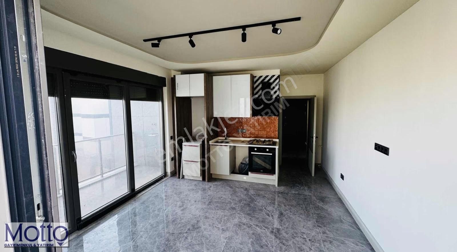 Altıntaş Saraç Sitesi Cadde Üzeri Kiralık Lüks 1+1 - Görsel 17