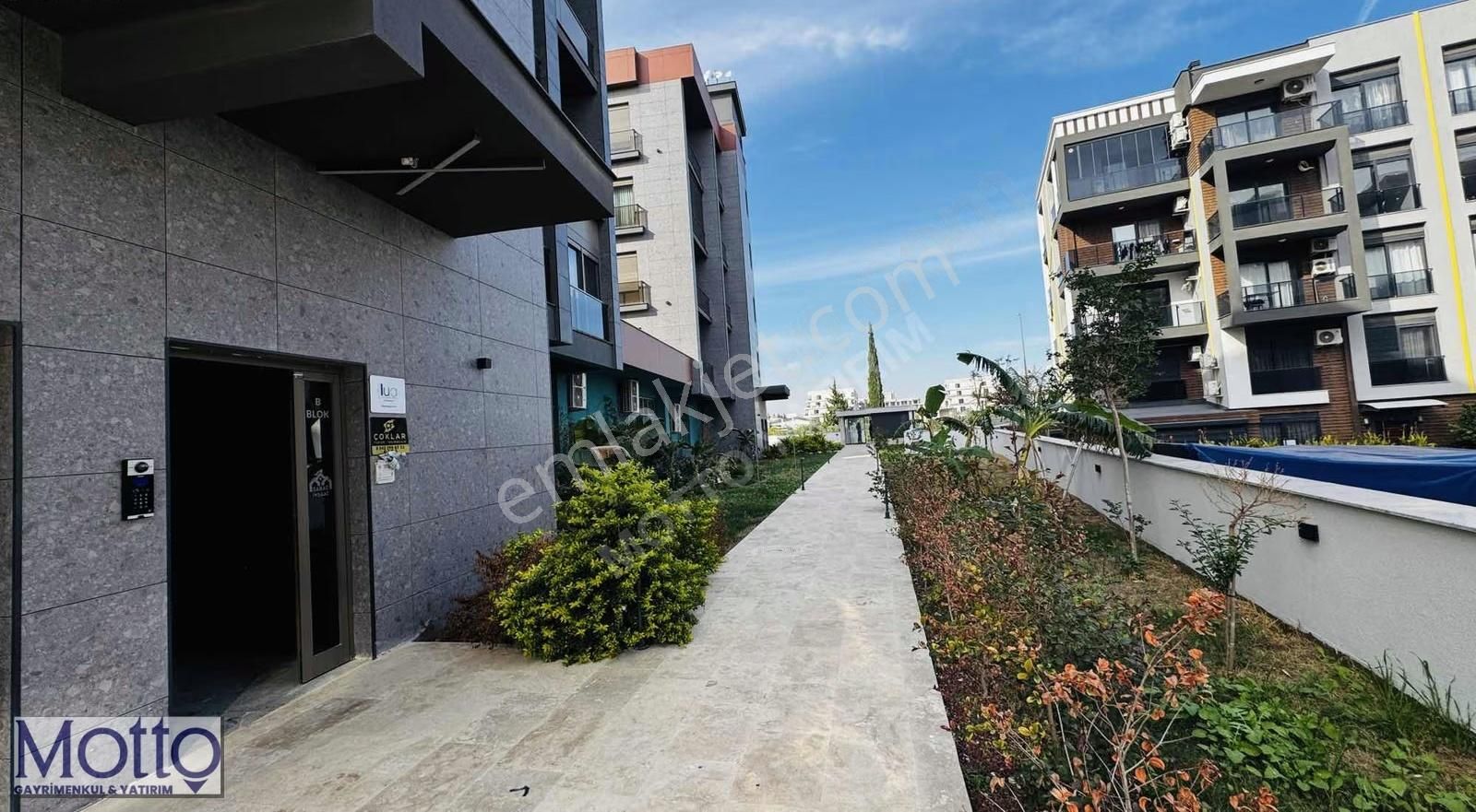 Altıntaş Saraç Sitesi Cadde Üzeri Kiralık Lüks 1+1 - Görsel 10