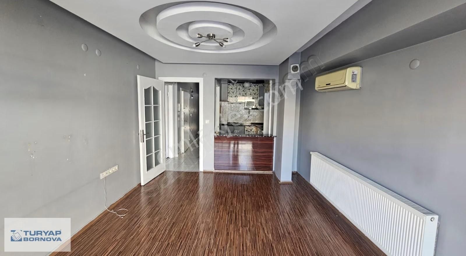 İzban Durağına Yakın Teraslı Deniz Manzaralı Kiralık 2+1 Daire - Görsel 34