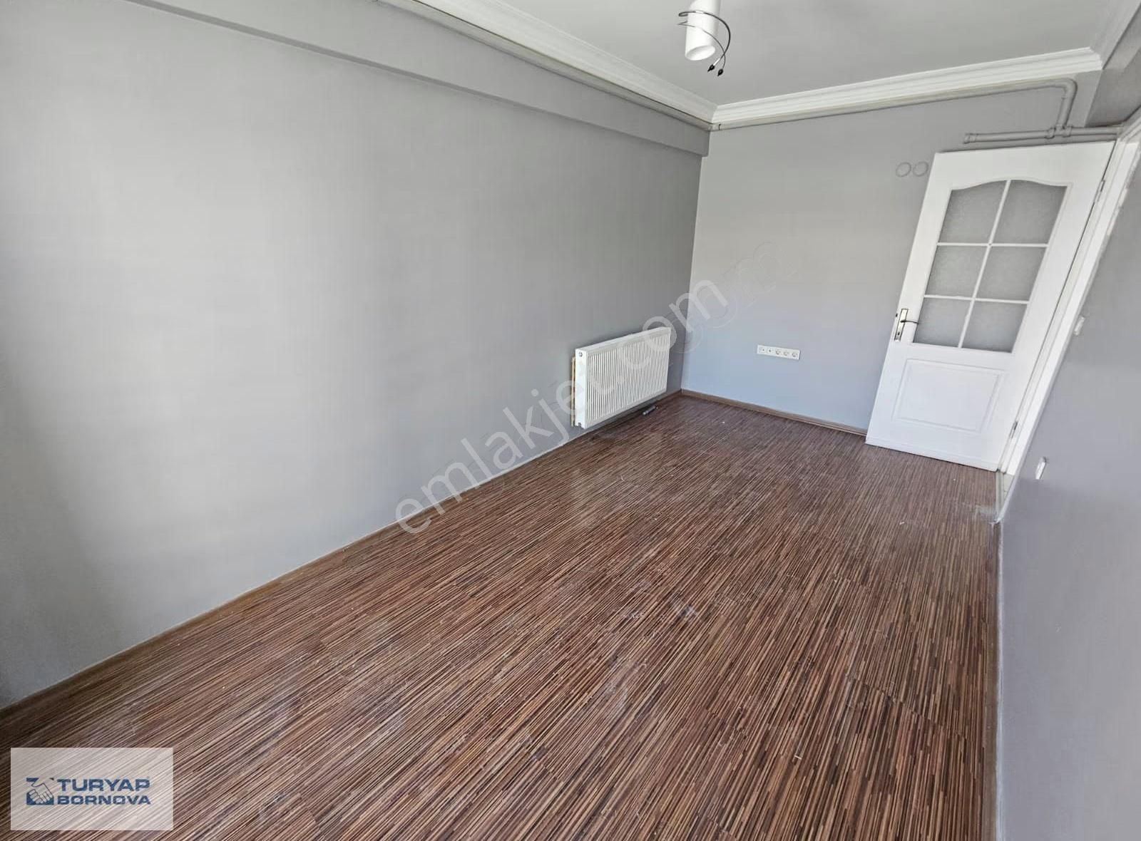 İzban Durağına Yakın Teraslı Deniz Manzaralı Kiralık 2+1 Daire - Görsel 13