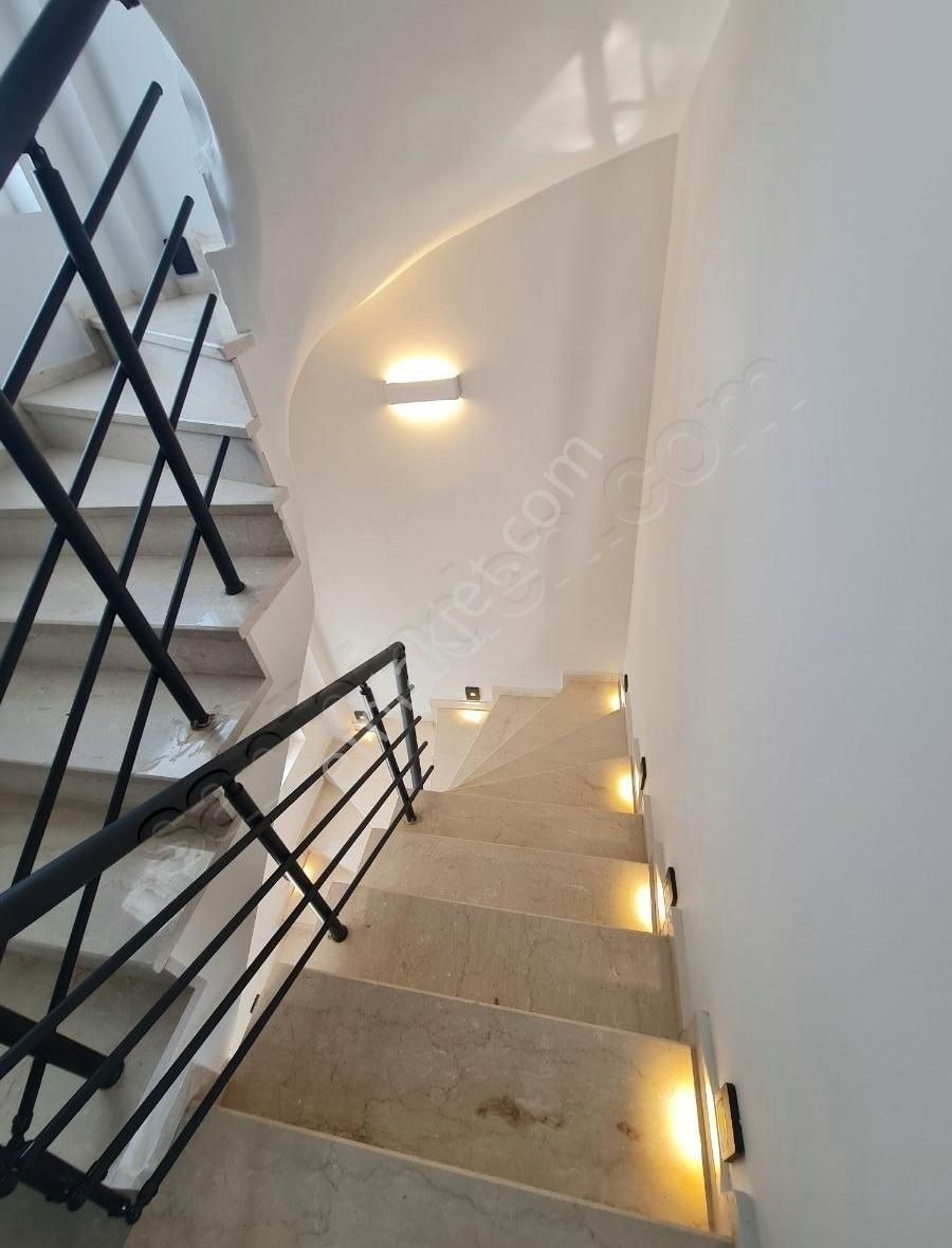 Karagedik Mh.4+1 Kiralik Villa - Görsel 22