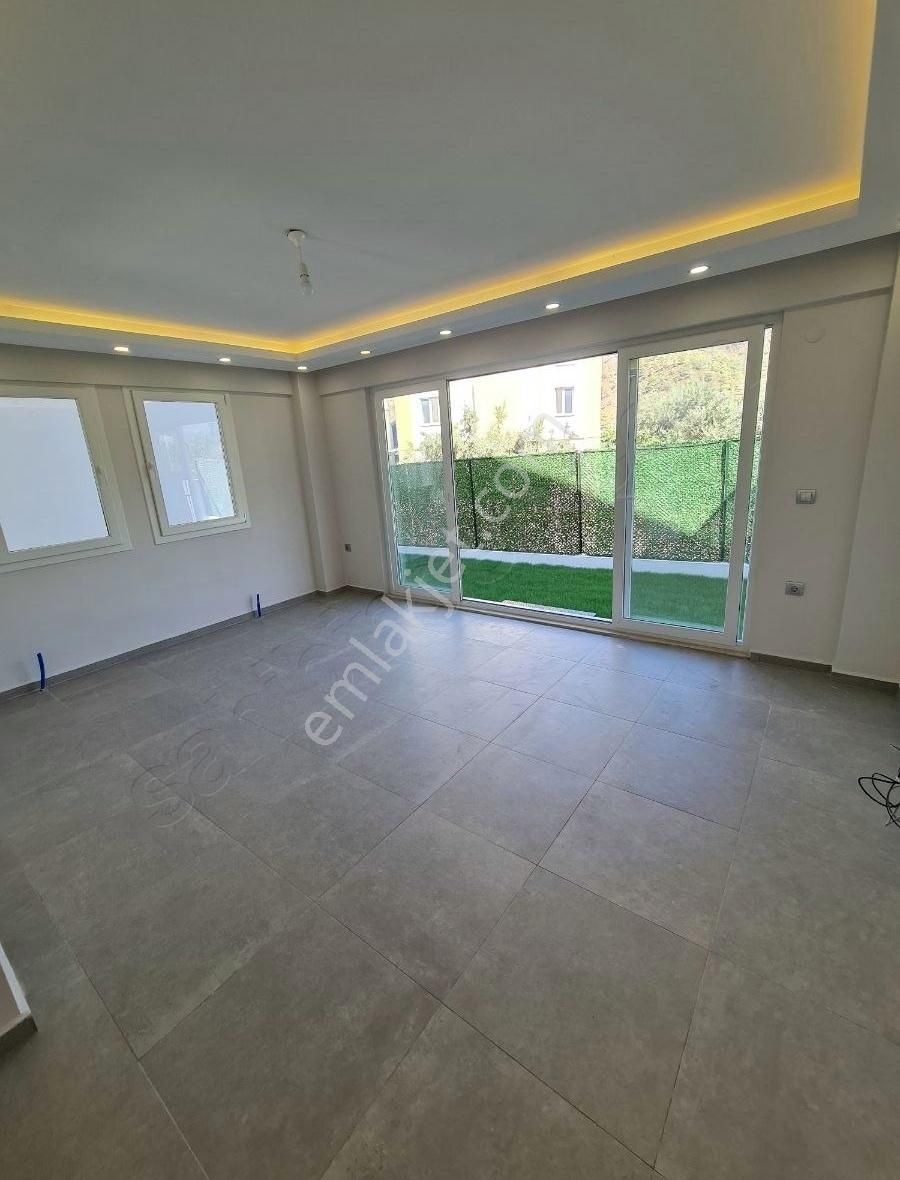 Karagedik Mh.4+1 Kiralik Villa - Görsel 24