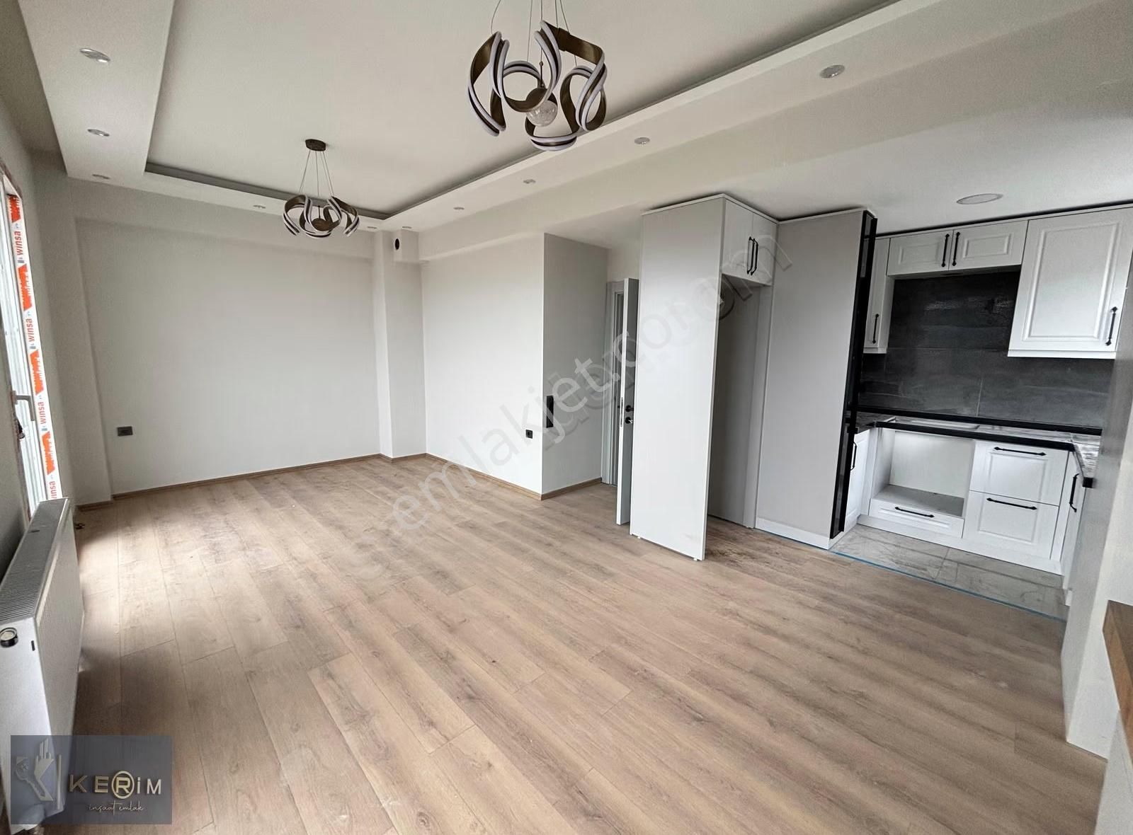 Kerim'den Ayvacık Merkez'de Fırsat 2+1 Satılık Geniş Daire - Görsel 17