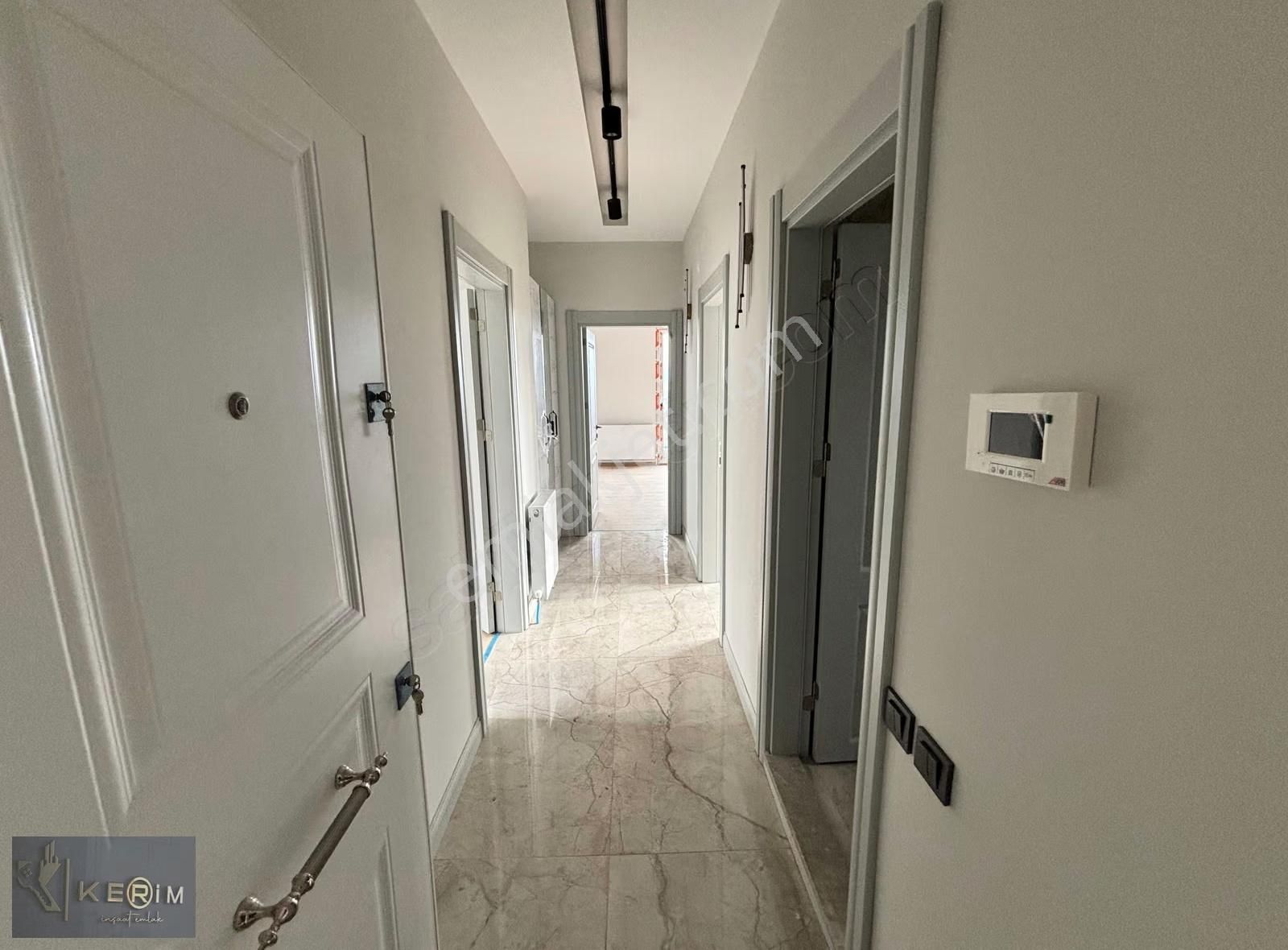 Kerim'den Ayvacık Merkez'de Fırsat 2+1 Satılık Geniş Daire - Görsel 21