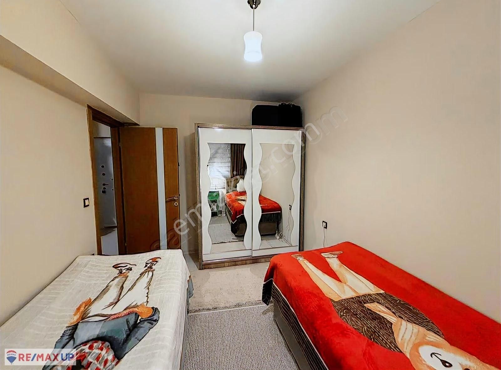 Buca Site İçi 22.000 Kiracı Üniversite Yakını Satılık 1+1 Daire - Görsel 20