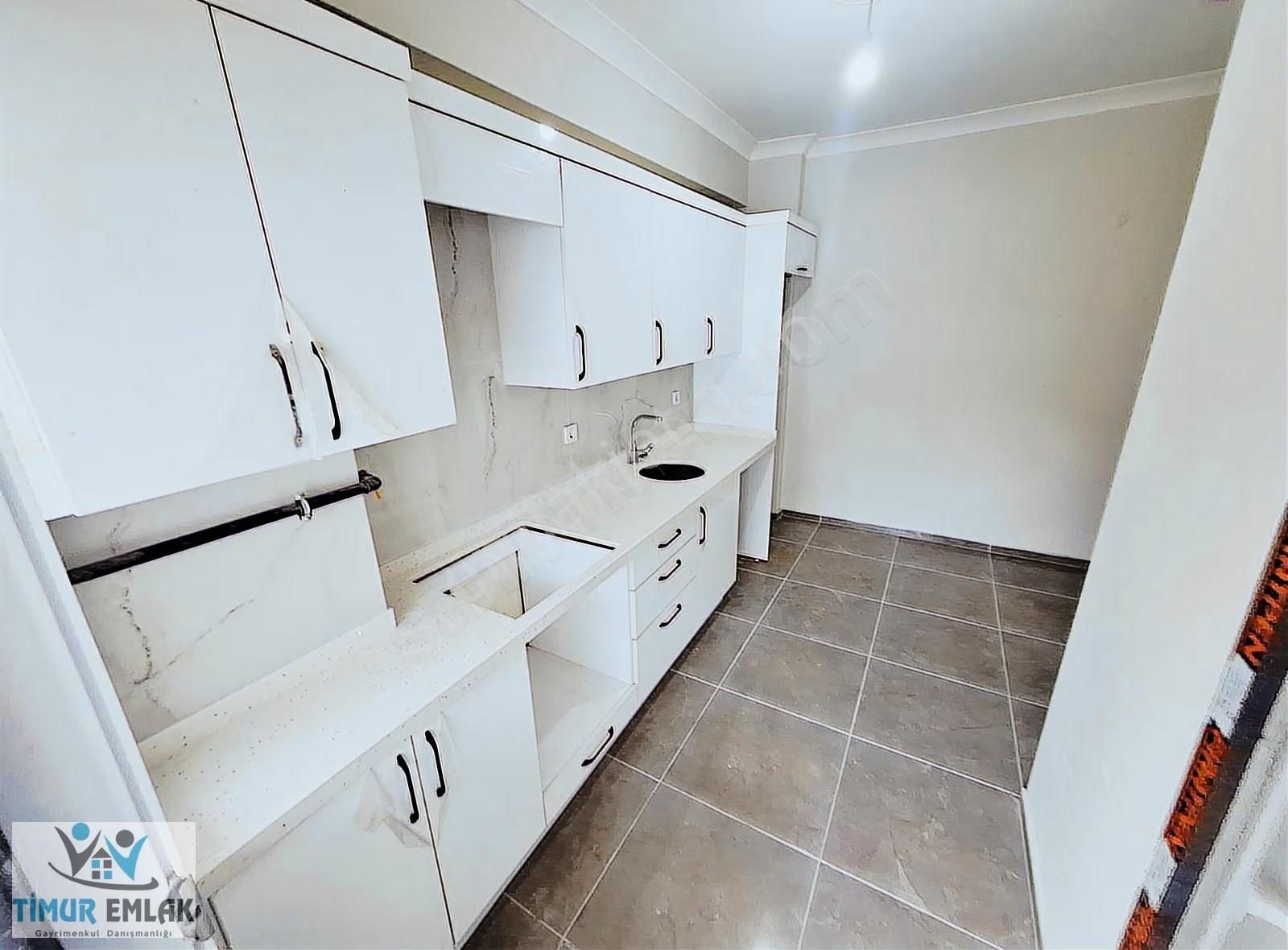 Cihangir Metrobüse 5 Dakika Satılık Bağımsz Girişili 4+2 Dubleks - Görsel 33