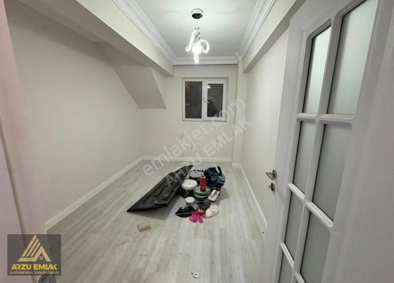 Arzu Emlaktan Satılık Sıfır Ayarında 3+1 Balkonlu Kot 1 Daire - Görsel 26