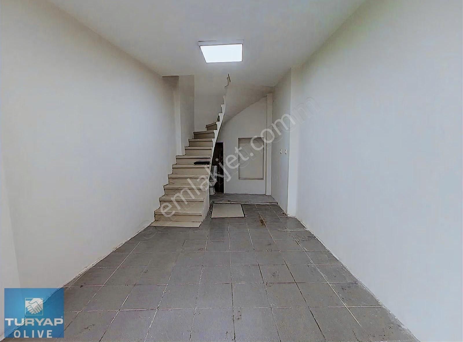 Yedikule De Fırsat Kiralık Dükkan - Görsel 2