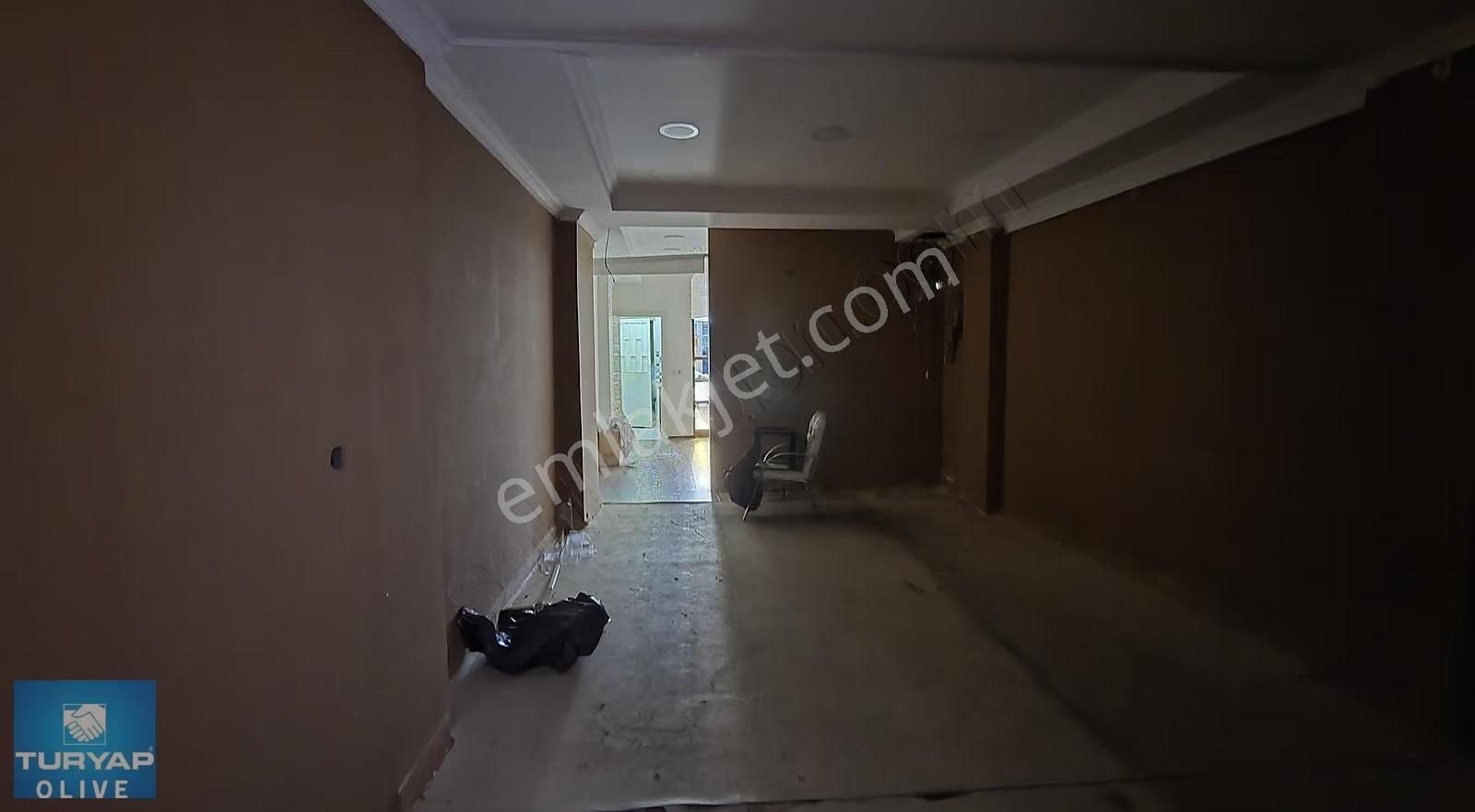 Beyazıt Gedikpaşa Doğramacı Sokakta Kiralık Mağaza - Görsel 9
