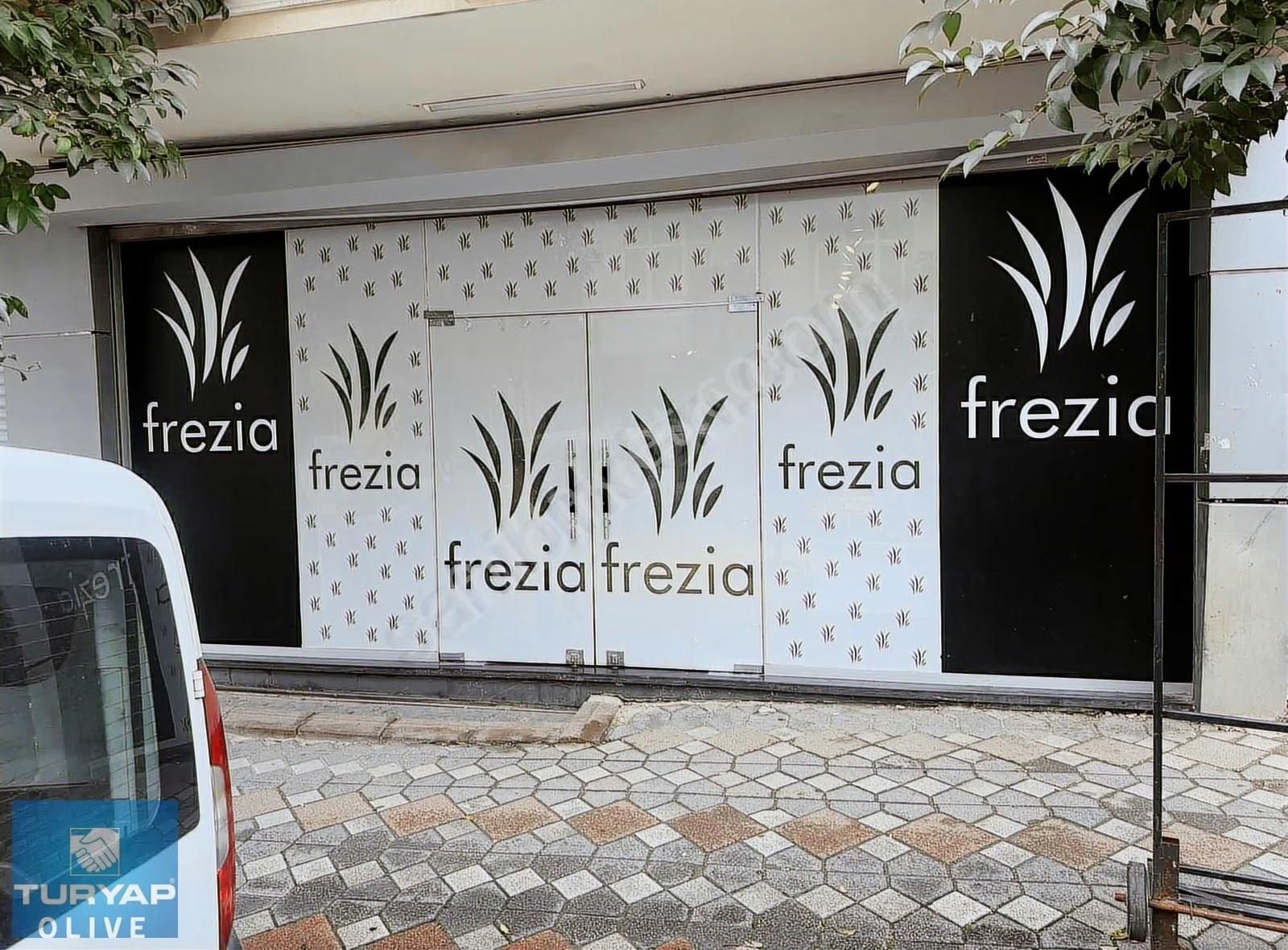 Turyap Olive Den Satlık İki Katlı Dükkan