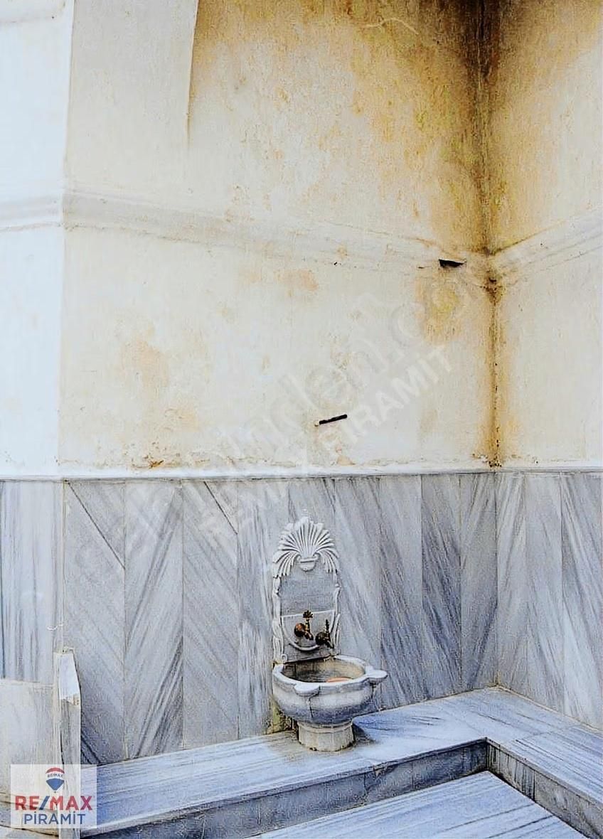 Laleli Mimar Kemal'de Satılık Tarihi Hamam Ve Arazisi - Görsel 7