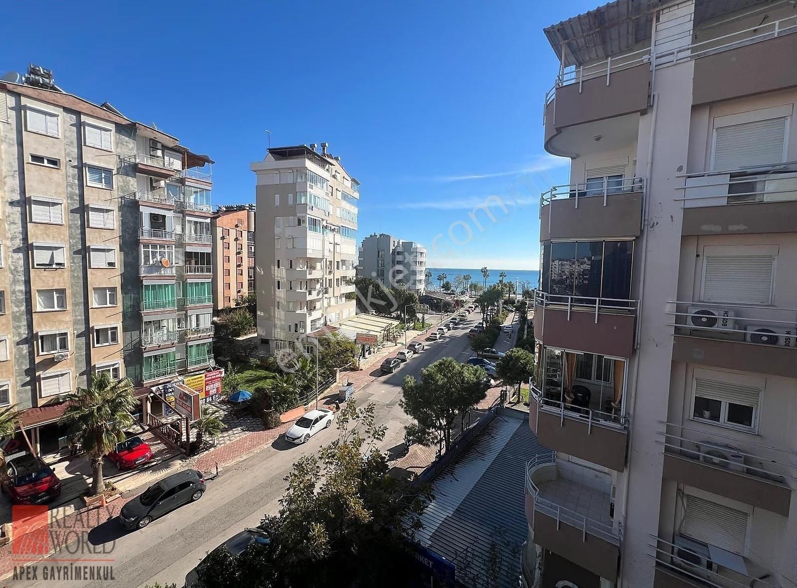 Konyaaltı'nda Deniz Manzaralı Satılık Dubleks Daire - Görsel 7