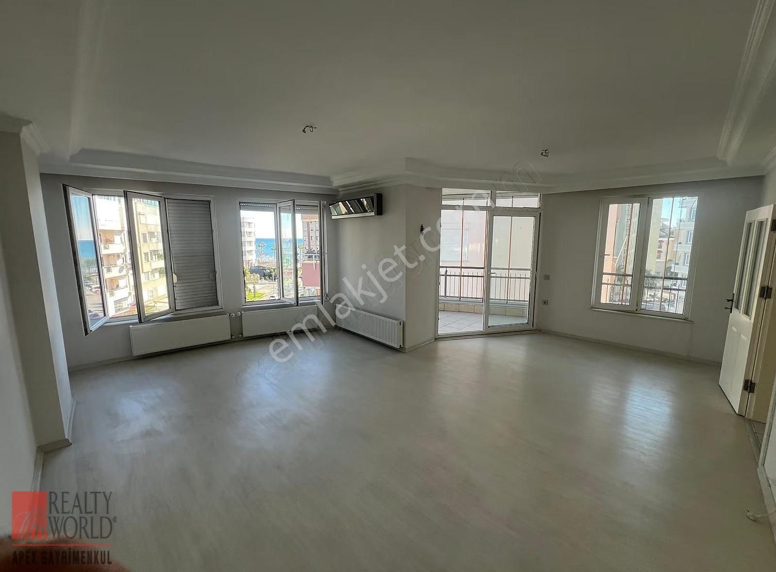 Konyaaltı'nda Deniz Manzaralı Satılık Dubleks Daire - Görsel 30