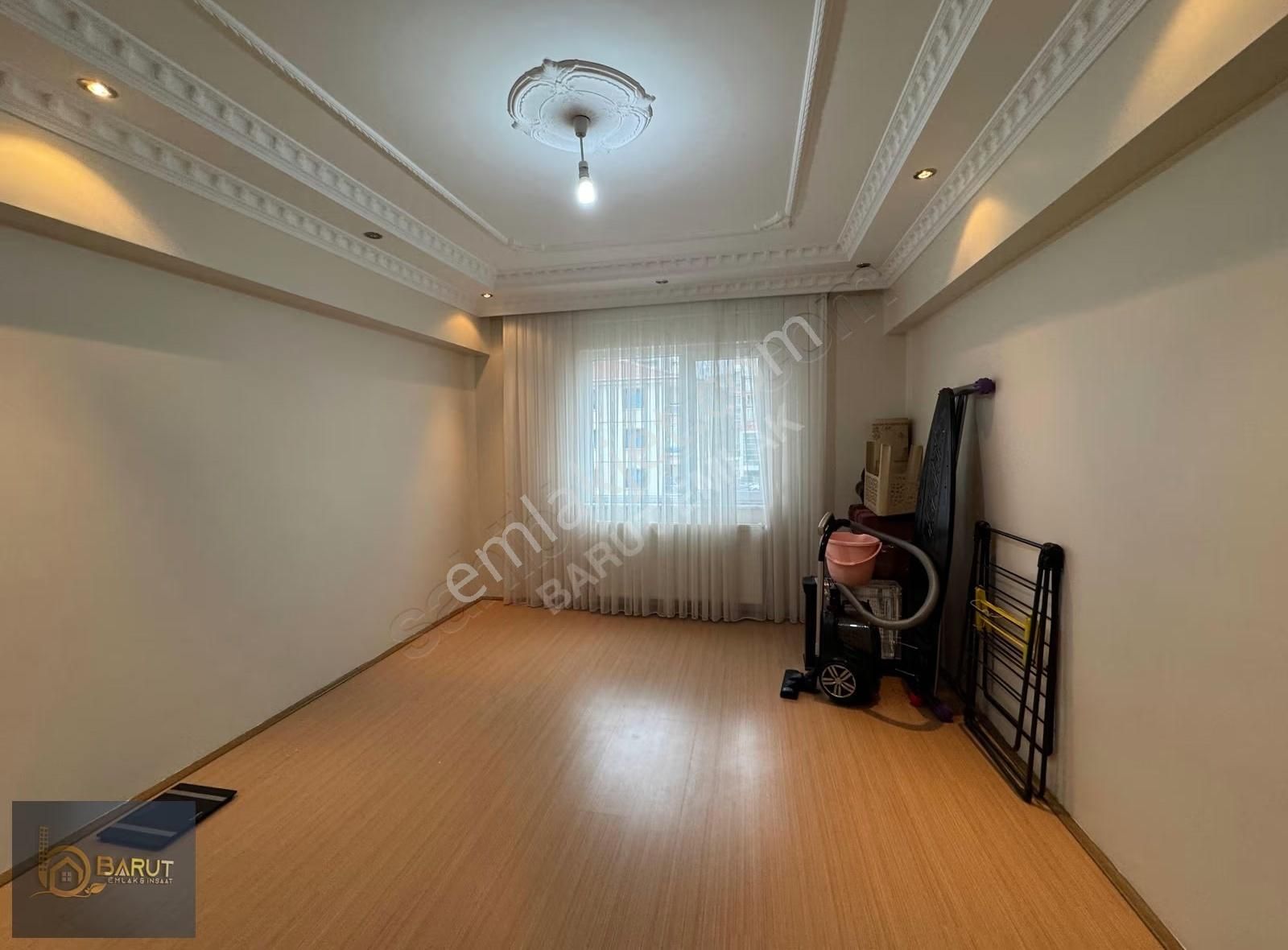 Barut Emlaktan Yeni Binada Cadde Üzeri Güney Orta Kat 3+1 Daire - Görsel 15