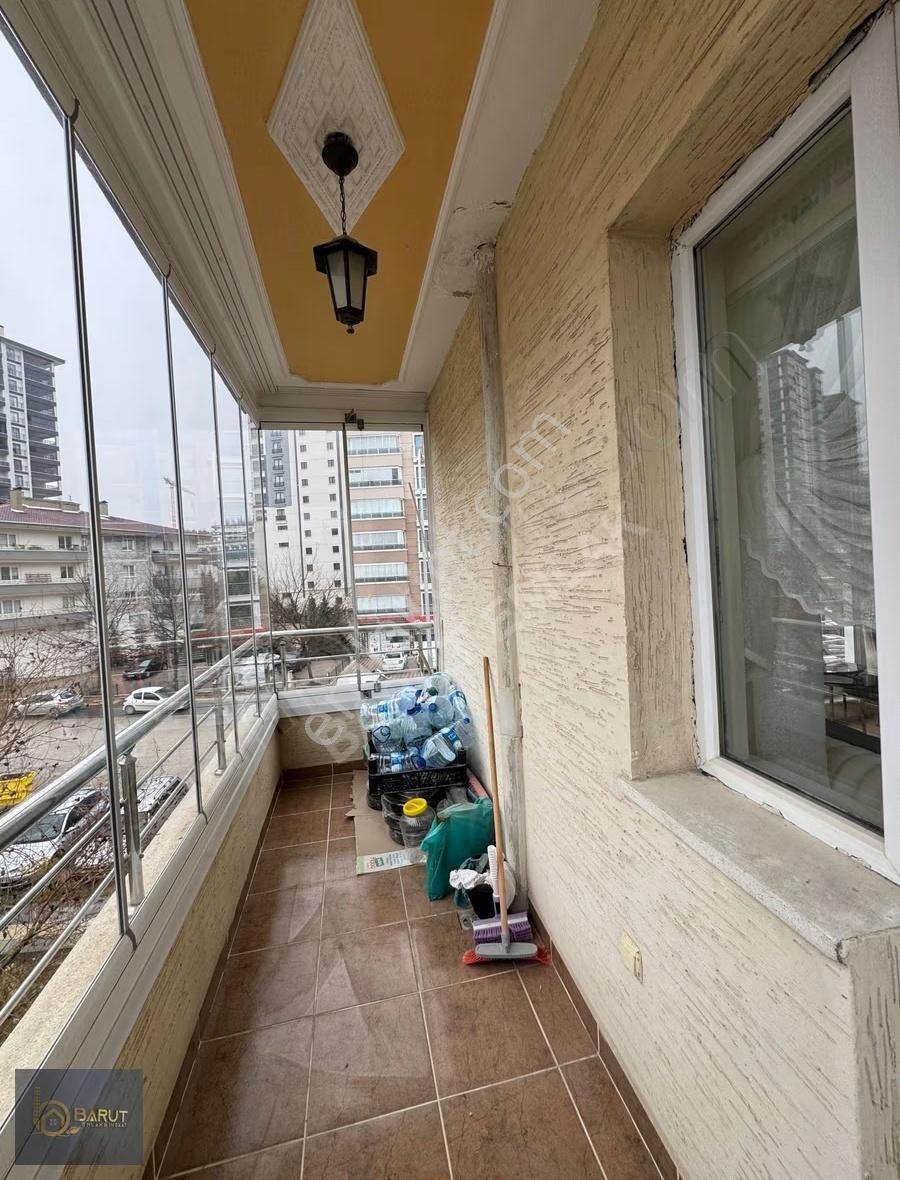 Barut Emlaktan Yeni Binada Cadde Üzeri Güney Orta Kat 3+1 Daire - Görsel 3