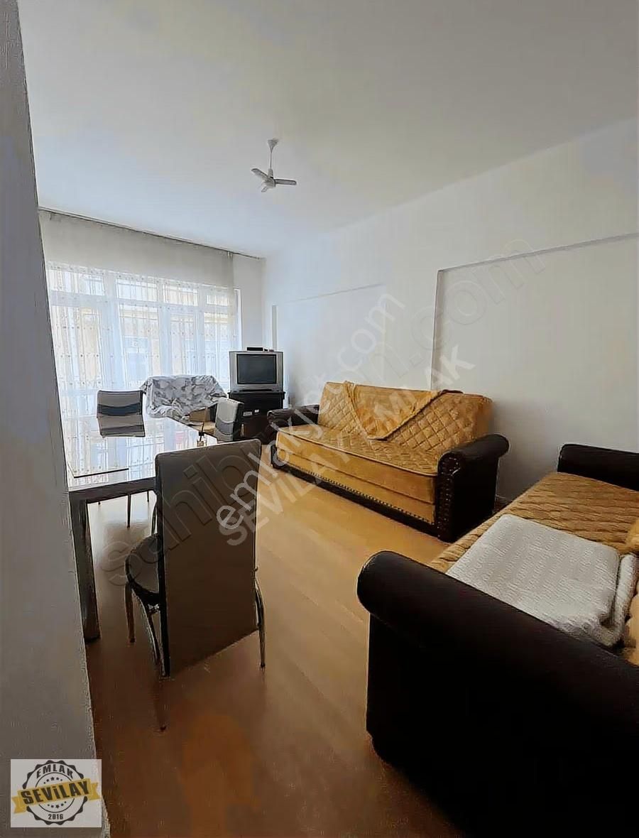 Şenlik Mahallesi Gürkan Sokakta Eşyalı Kiralık Daire