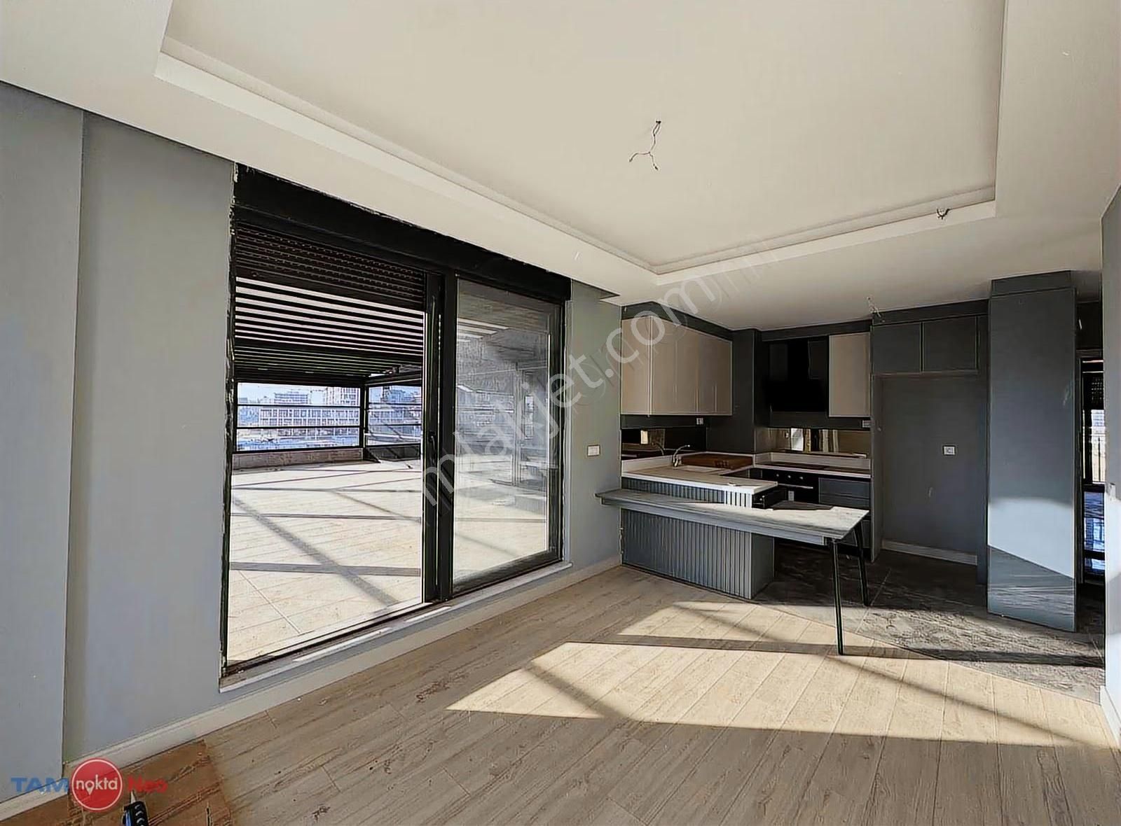 Daire Büyüklüğünde Teras 90m2 Valensterrace - Görsel 14