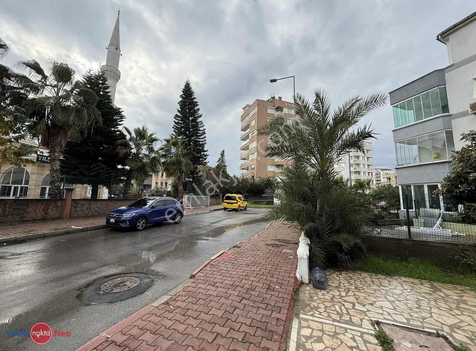 Güzeloba'da Ana Caddeye 2. Parsel Satılık Daire - Görsel 14