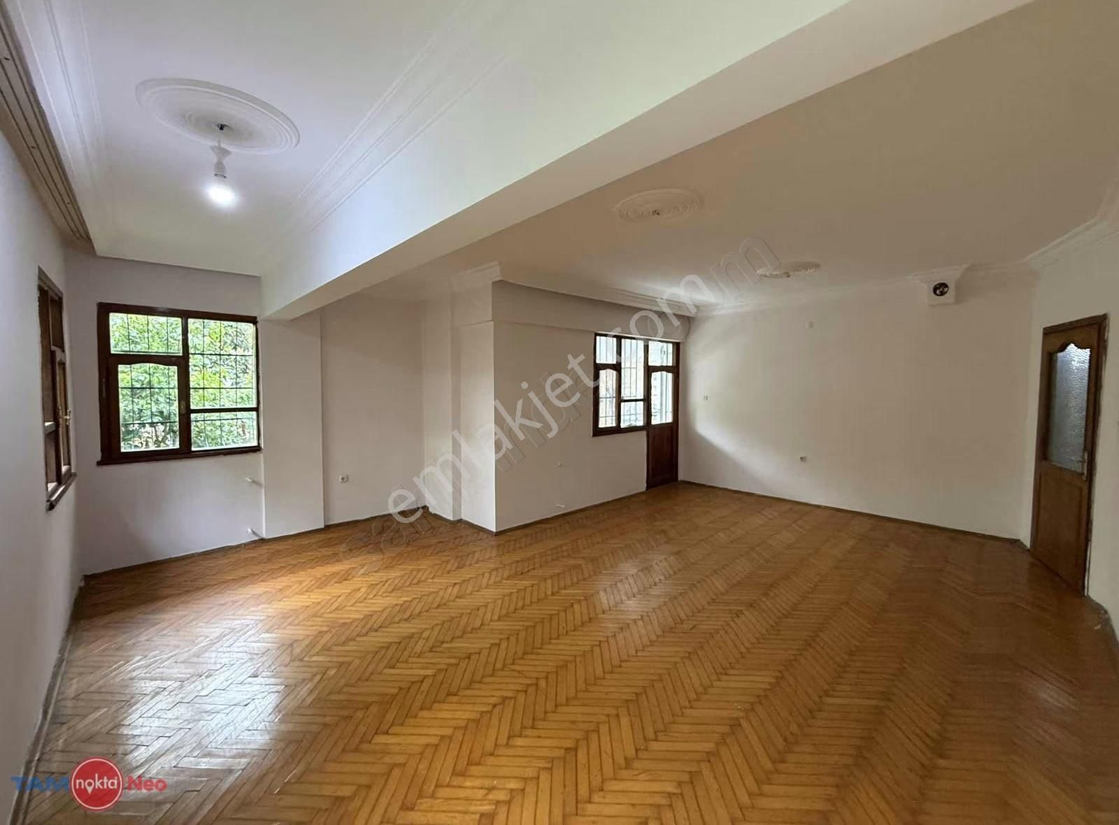 Güzeloba'da Ana Caddeye 2. Parsel Satılık Daire - Görsel 18