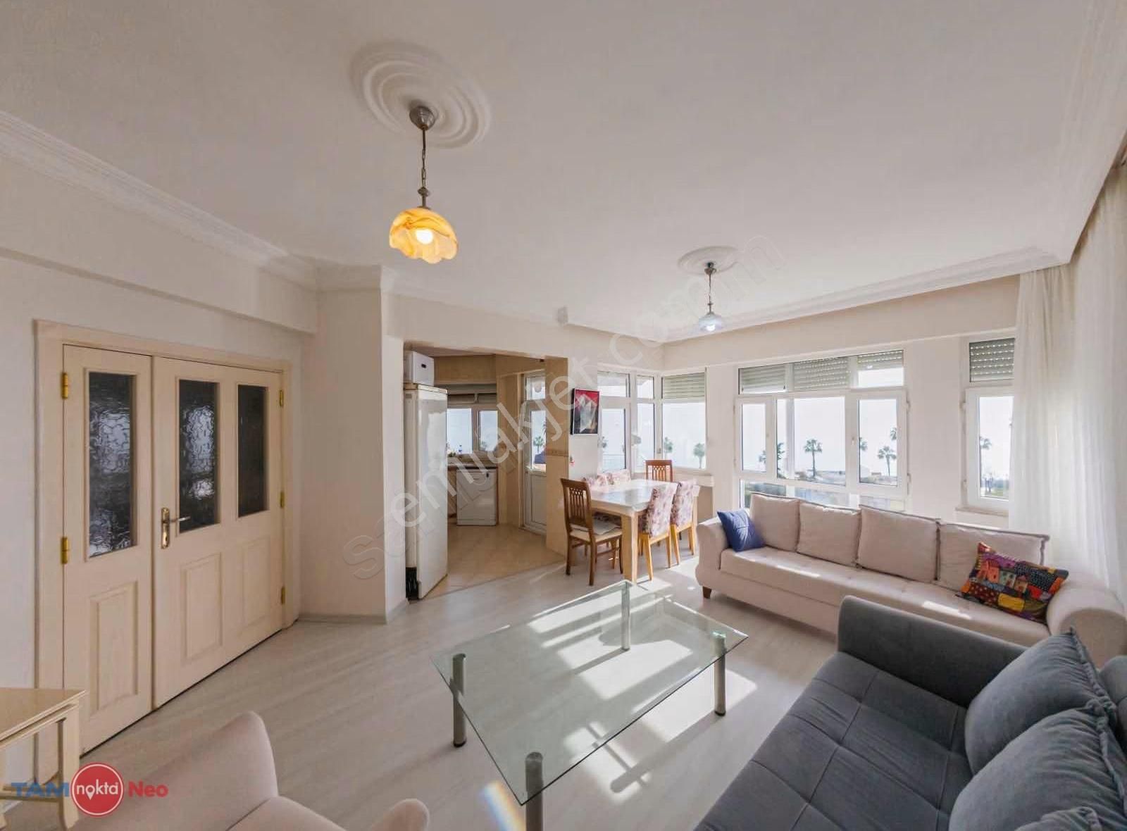 Konyaaltı Sahil Bandında Full Deniz Manzaralı 2+1 Daire - Görsel 14