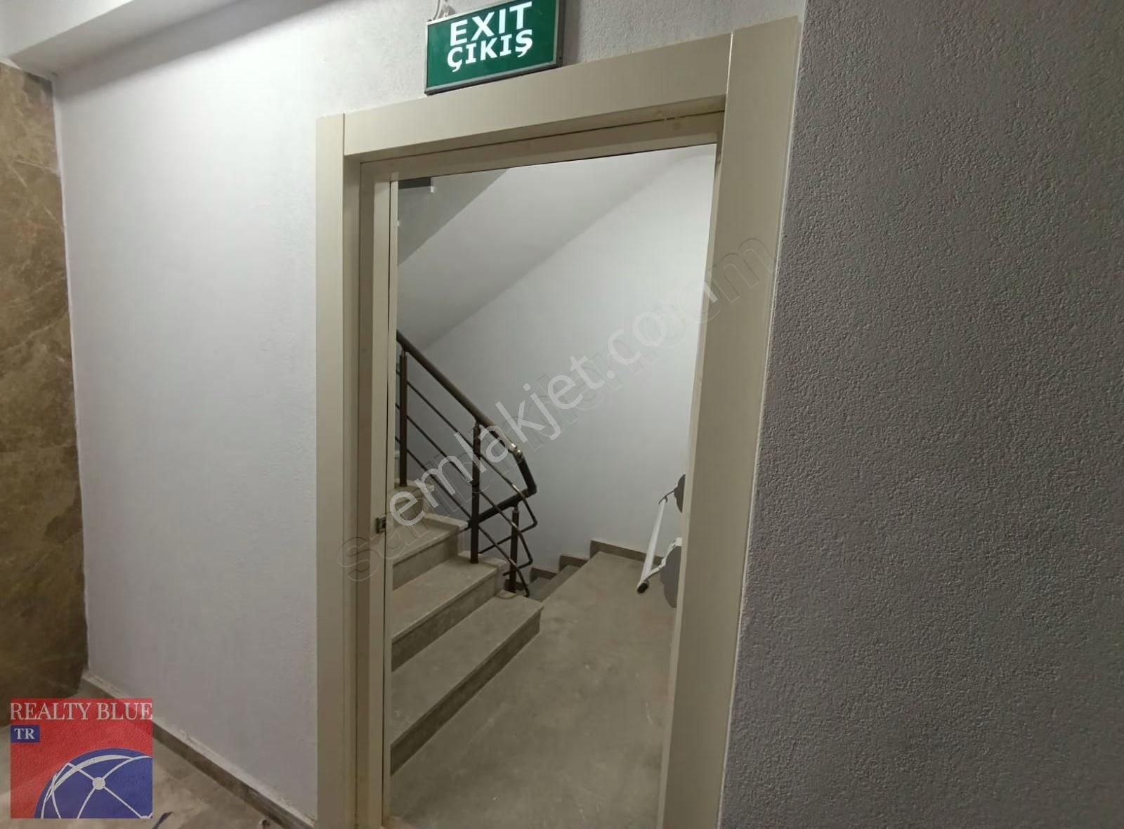 Sultanbeyli Merkezde 2+1 Satılık Fırsat Daire - Görsel 22