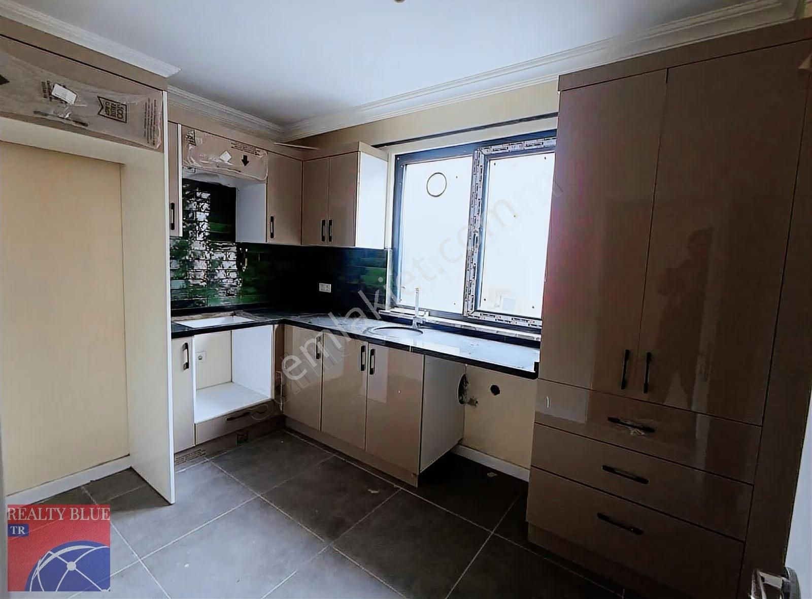 Sultanbeyli Merkezde 2+1 Satılık Fırsat Daire - Görsel 34